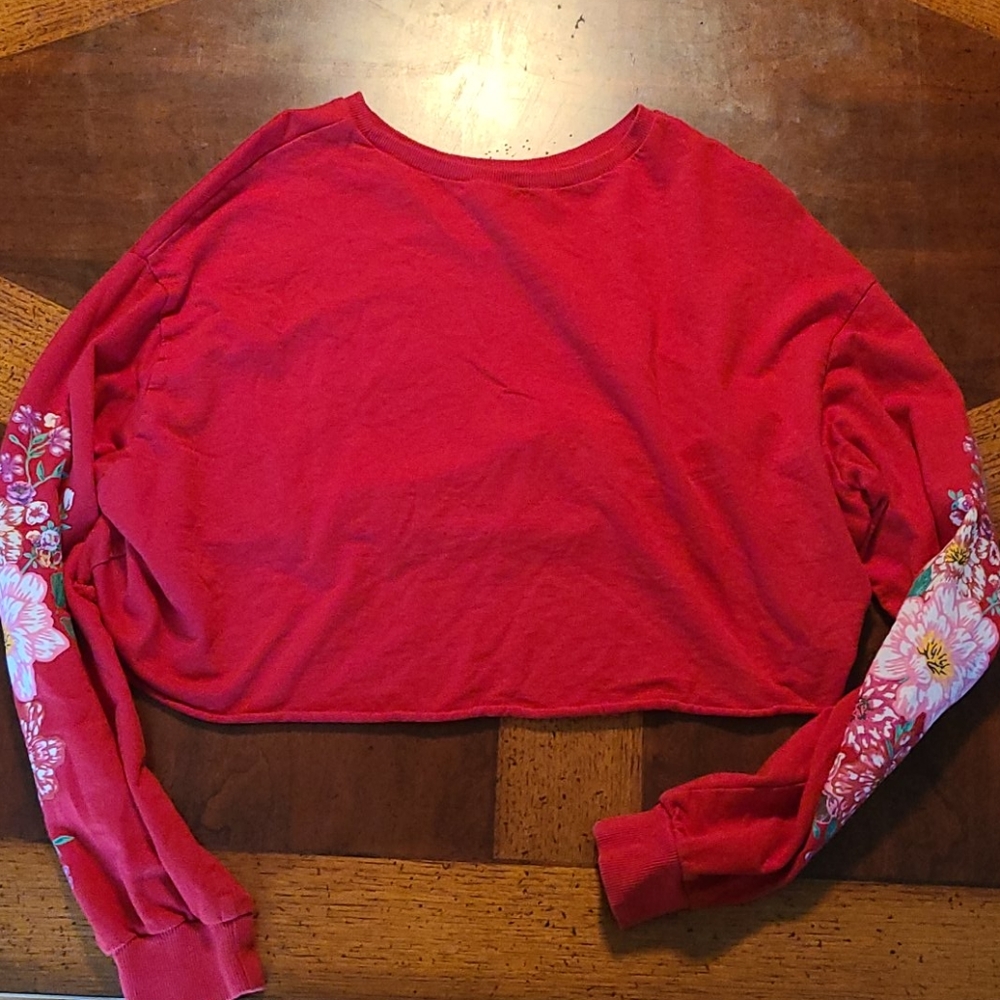 Top - Picture 3 of 3
